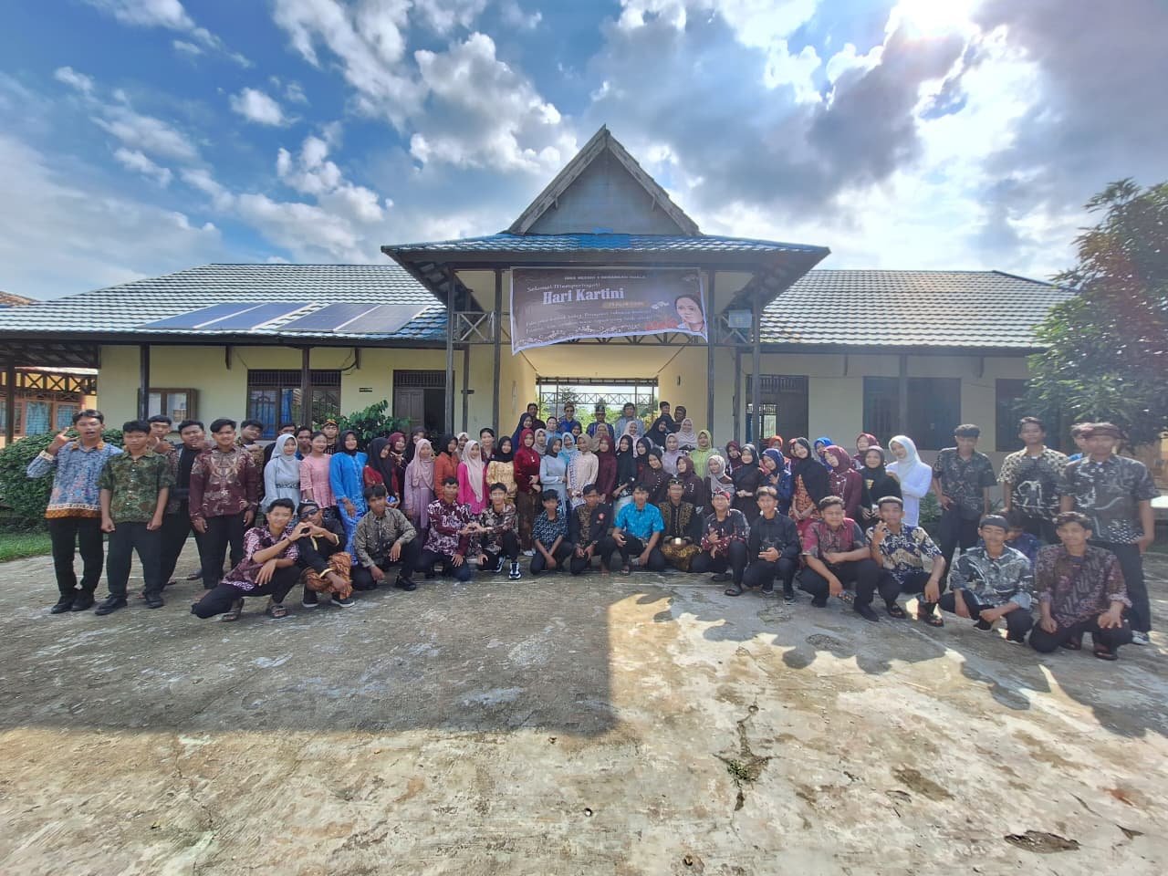 Peringatan Hari Kartini (2)